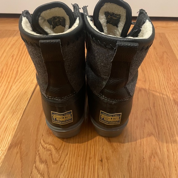 Pendleton Olympia National Park Duck Boot - Picture 9 of 16